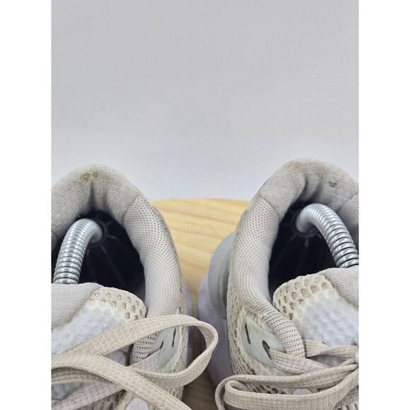 Nike Womens Renew Run CK6360-003 White Running Shoes Sneakers Size 7.0 - Picture 5 of 10